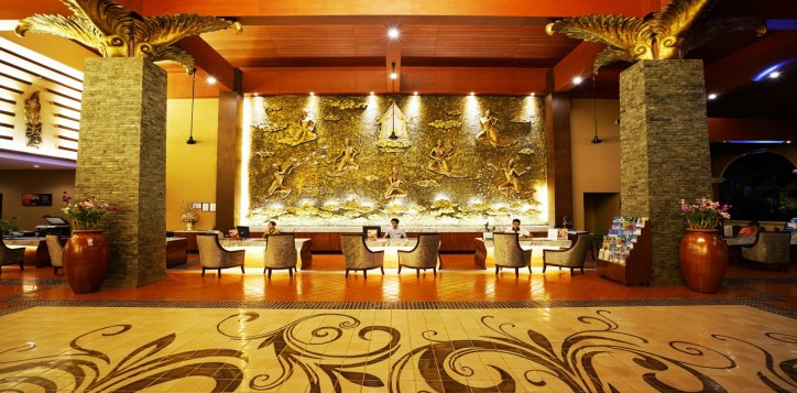 lobby-03-2-2