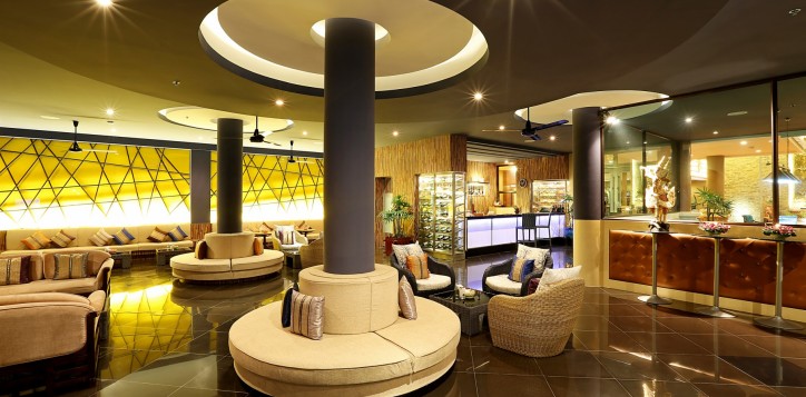 lounge-1-2