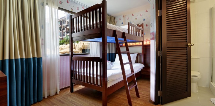 kha-king-family-kid-bedroom-resize-2