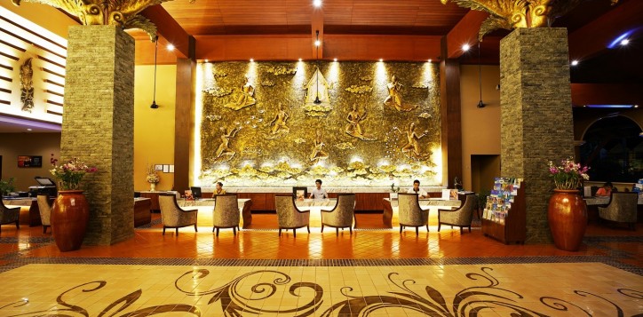 lobby-resize-1-2