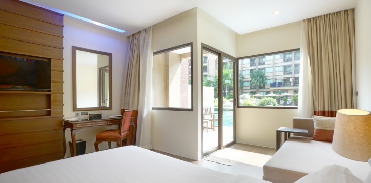 room-deluxepooltwin-twaps-04-2-2