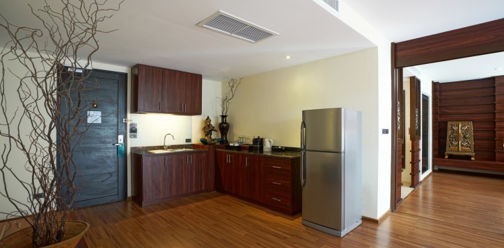 room-suite-03-2