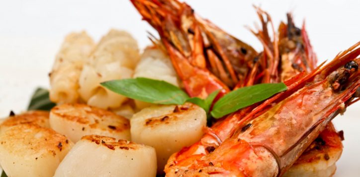seafood-salad-5616x3744-shrimp-scallop-greens-738-1-2
