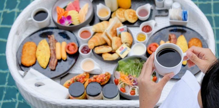floating-breakfast_3