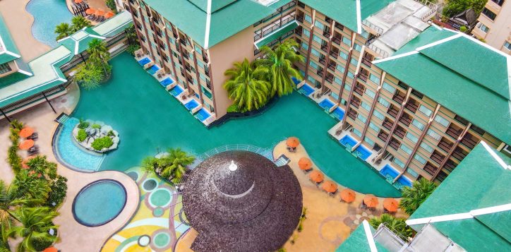 novotel-phuket-vintage-park-spa-promotion-july-2019-head-to-toe