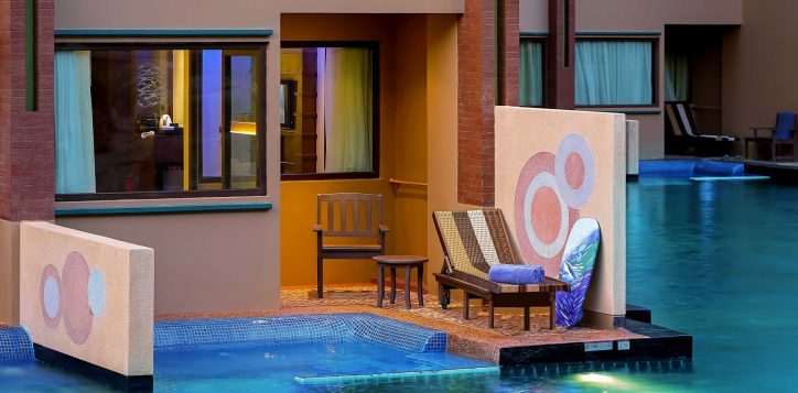pool-access