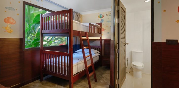 family-room_4-2-2
