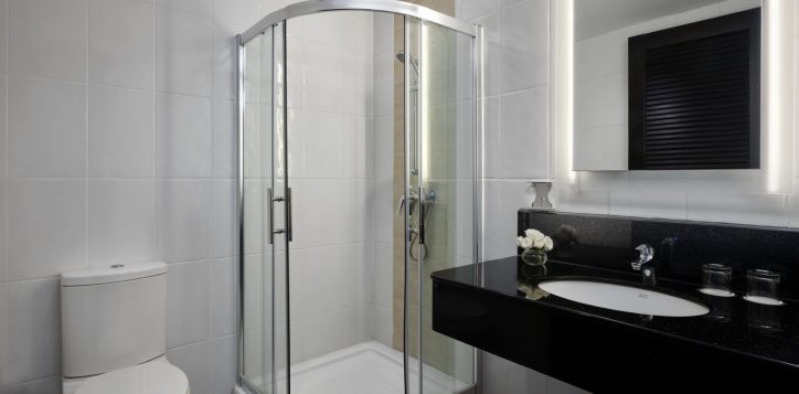 family-room_6-3
