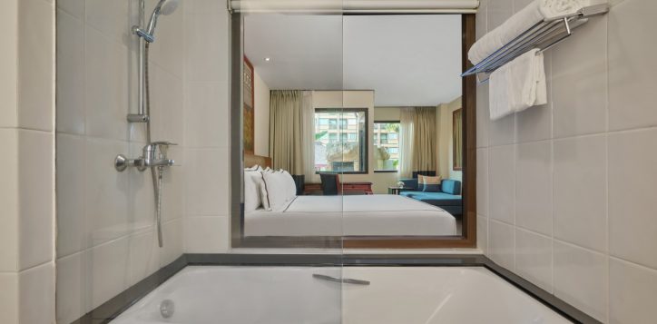 family-room_9-2