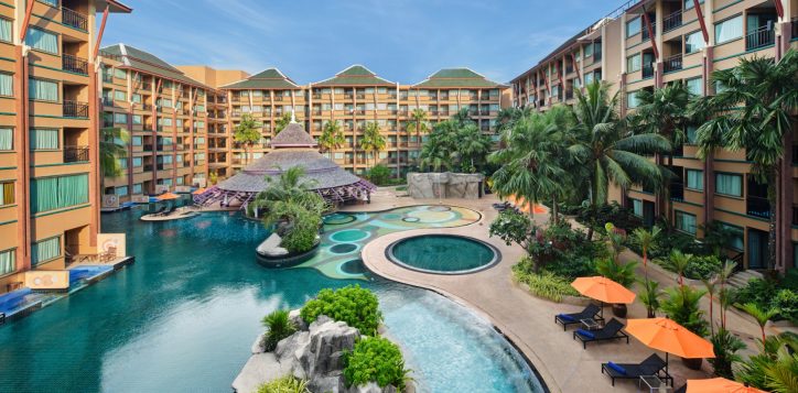 main-pool_1-2