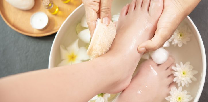 foot-washing-spa-web-2
